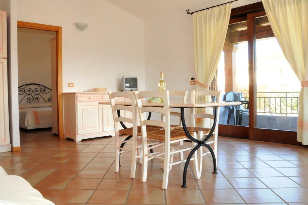 Il Borgo Di Punta Marana Appartement Golfo Aranci Buitenkant foto