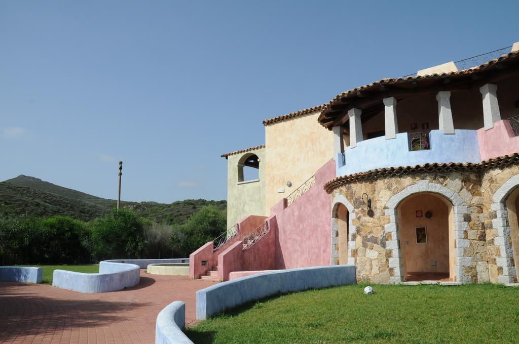 Il Borgo Di Punta Marana Appartement Golfo Aranci Buitenkant foto