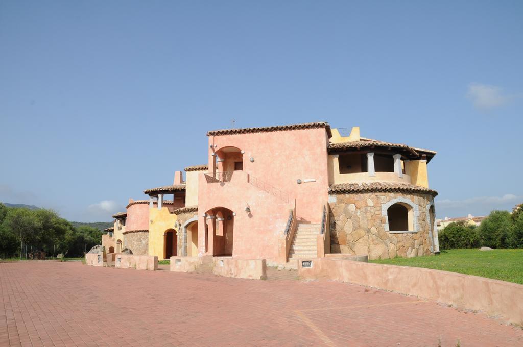 Il Borgo Di Punta Marana Appartement Golfo Aranci Buitenkant foto