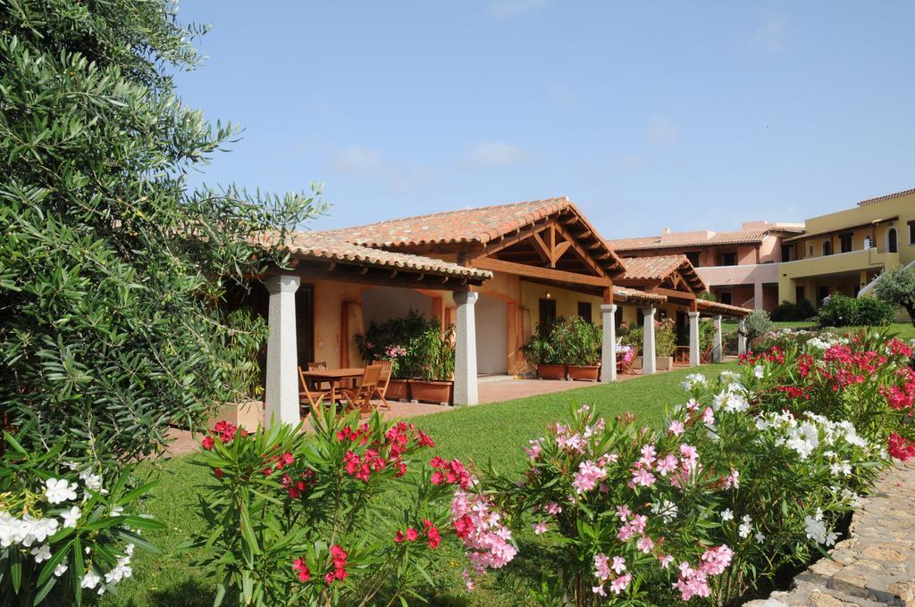 Il Borgo Di Punta Marana Appartement Golfo Aranci Buitenkant foto