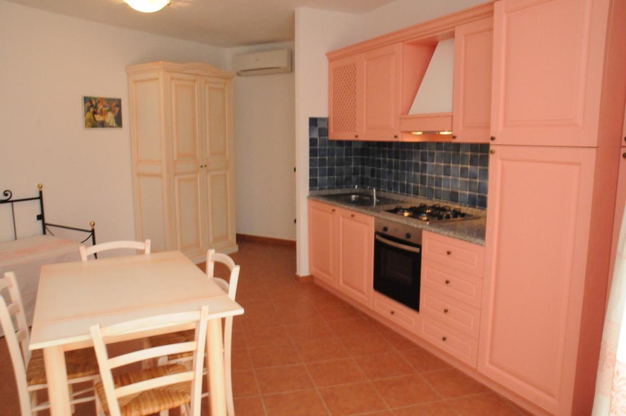 Il Borgo Di Punta Marana Appartement Golfo Aranci Buitenkant foto